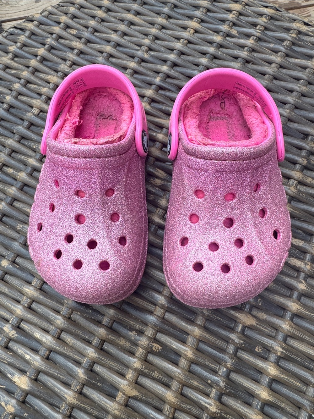 CROCS Kids Pink Glitter Fuzzy Lined Clogs